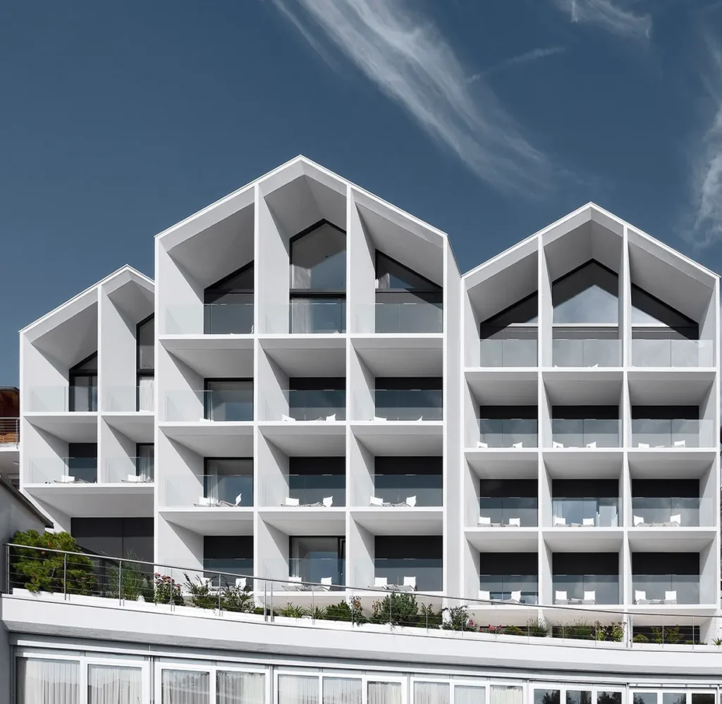 discover our projects-Redwood Canyon Resort- for developers and contractors