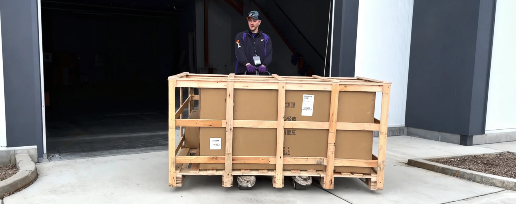 Door-to-door delivery of packaged building materials