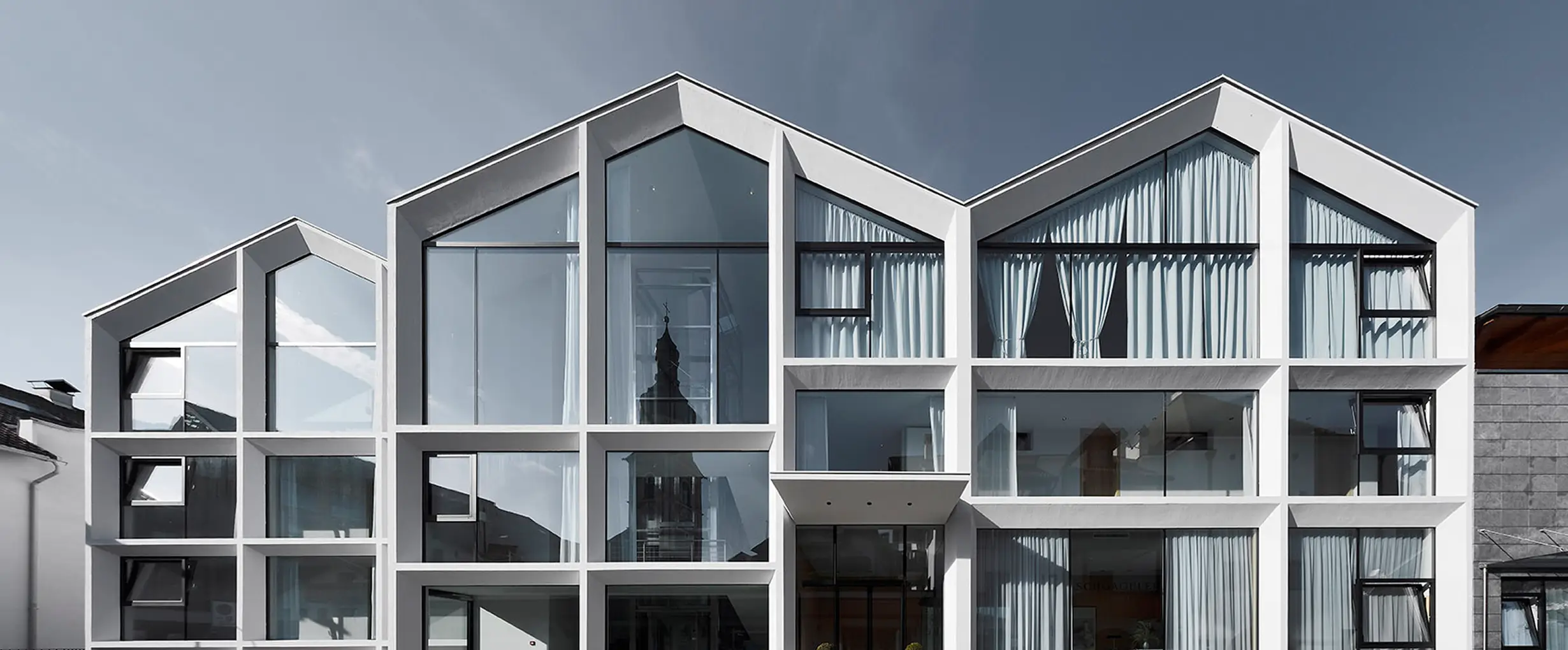 Boutique Hotel, Australia — Windows & Doors System Project