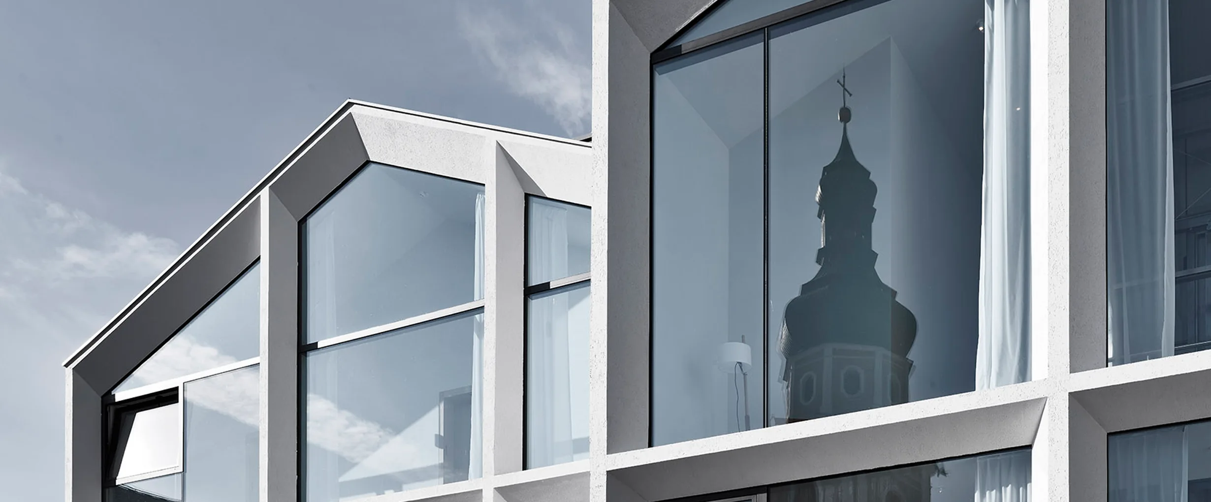 Boutique Hotel, Australia — Windows & Doors System Project